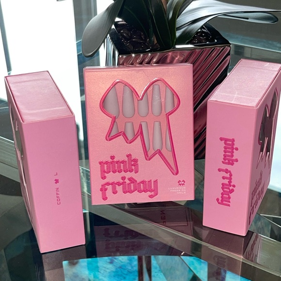 Pink Friday Nails by Nicki Minaj - Picture 7 of 11